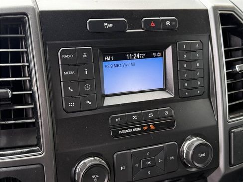 Used 2018 Ford F150 XLT RWD image 35