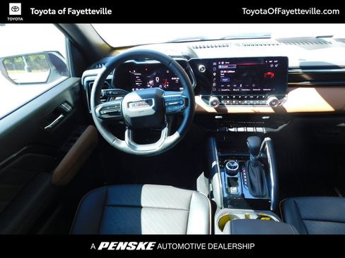 Used 2026 GMC Canyon AT4 w/ AT4 Premium Package AWD/4WD image 6