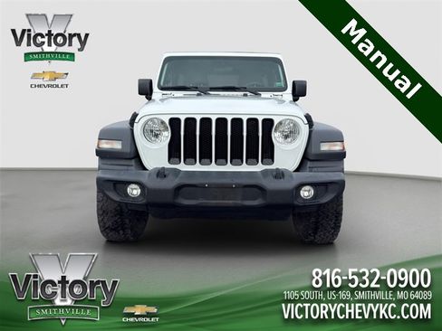 Used 2018 Jeep Wrangler Unlimited Sport S image 2