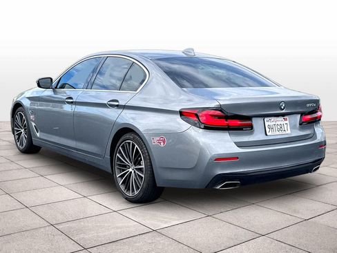 Used 2023 BMW 530e w/ Premium Package RWD image 7