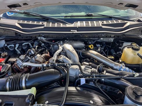 Used 2022 Ford F450 XLT image 55