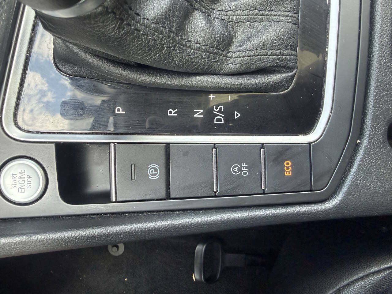 Used 2019 Volkswagen Jetta SE FWD image 22