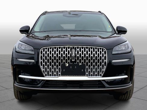 New 2026 Lincoln Corsair Premiere image 3