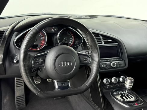 Used 2012 Audi R8 V10 AWD/4WD image 31