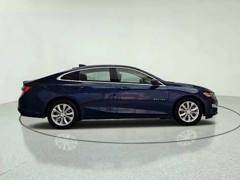 Used 2019 Chevrolet Malibu LT FWD image 6
