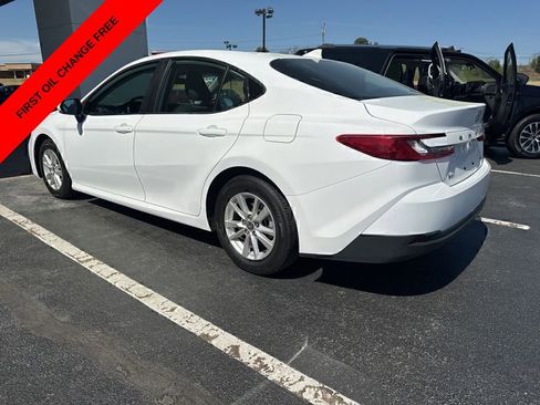 Used 2025 Toyota Camry LE FWD image 3