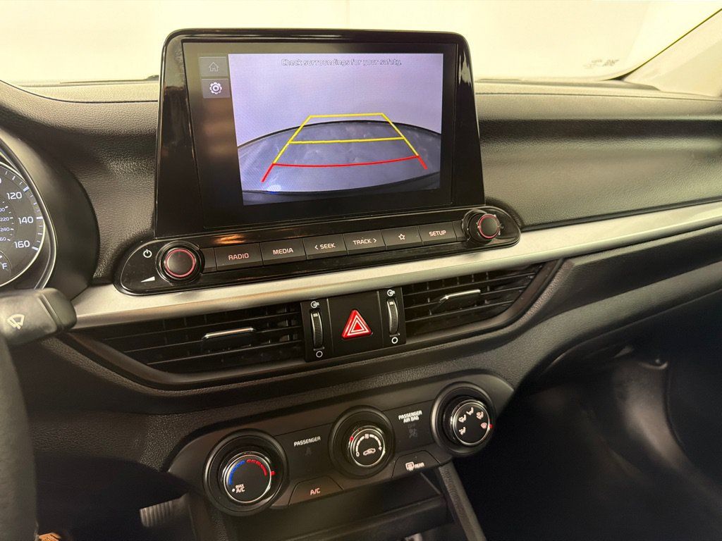 Used 2024 Kia Forte LXS FWD image 15