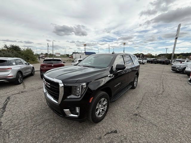 Used 2023 GMC Yukon SLE w/ Max Trailering Package AWD/4WD image 2