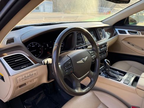 Used 2017 Genesis G80 3.8 image 26