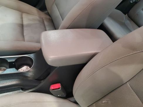 Used 2018 Hyundai Elantra Value Edition image 27