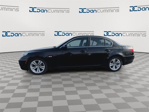 Used 2010 BMW 528i Sedan image 5