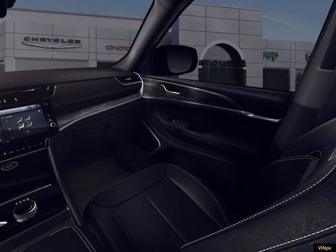 New 2026 Jeep Grand Cherokee L Limited image 19