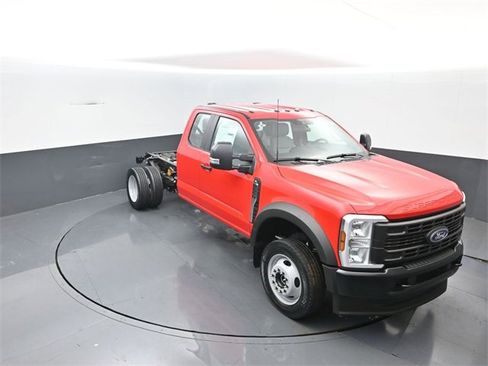New 2025 Ford F550 XL image 19