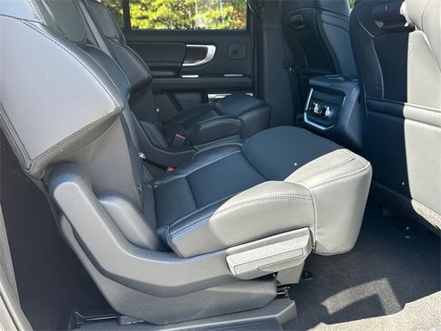 New 2025 Ford Expedition Max Platinum w/ Stealth Performance Package image 15