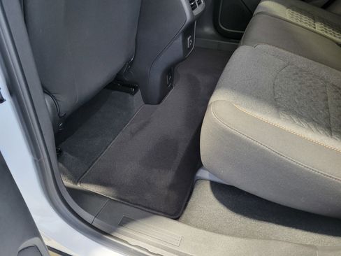 Certified 2022 Chevrolet Equinox LT image 38