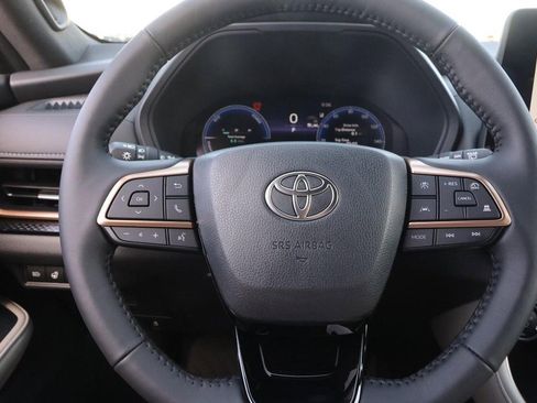 New 2026 Toyota Grand Highlander AWD Hybrid image 13