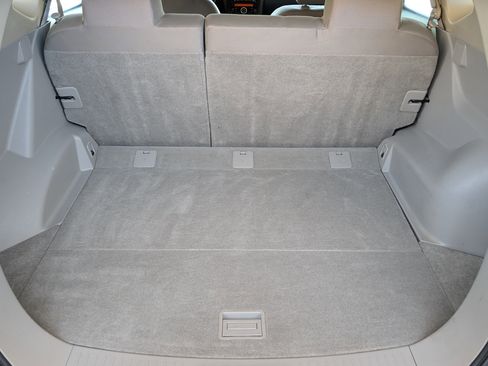Used 2011 Nissan Rogue S image 11