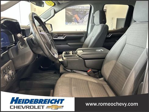 Used 2023 Chevrolet Silverado 1500 RST w/ Protection Package AWD/4WD image 13