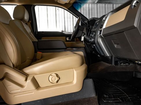 Used 2014 Ford F150 XLT w/ Equipment Group 302A Luxury image 31