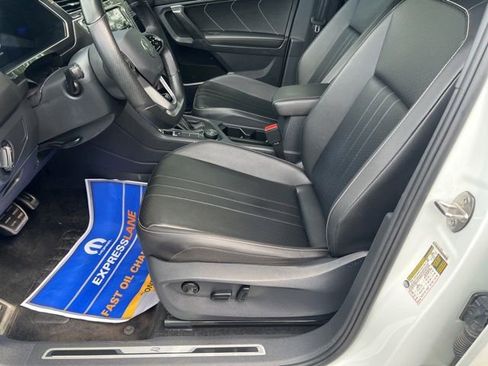 Used 2024 Volkswagen Tiguan SE R-Line AWD/4WD image 14