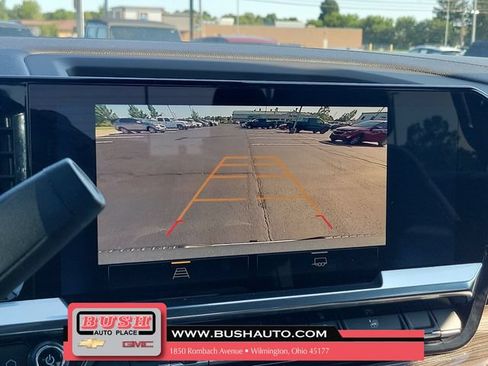 Used 2026 Chevrolet Silverado 1500 LT AWD/4WD image 28