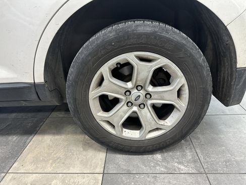 Used 2013 Ford Edge SEL image 5