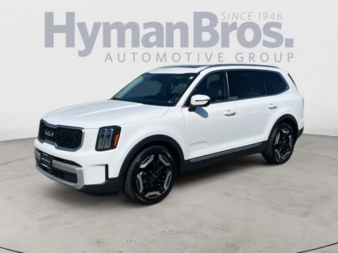 Certified 2024 Kia Telluride EX AWD/4WD image 9