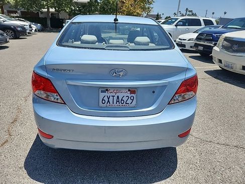 Used 2013 Hyundai Accent GLS FWD image 4