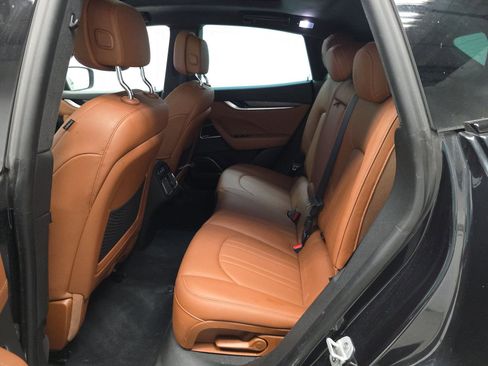 Used 2022 Maserati Levante GT image 12