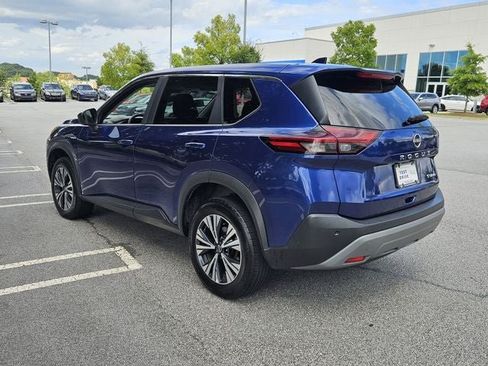 Used 2023 Nissan Rogue SV AWD/4WD image 6