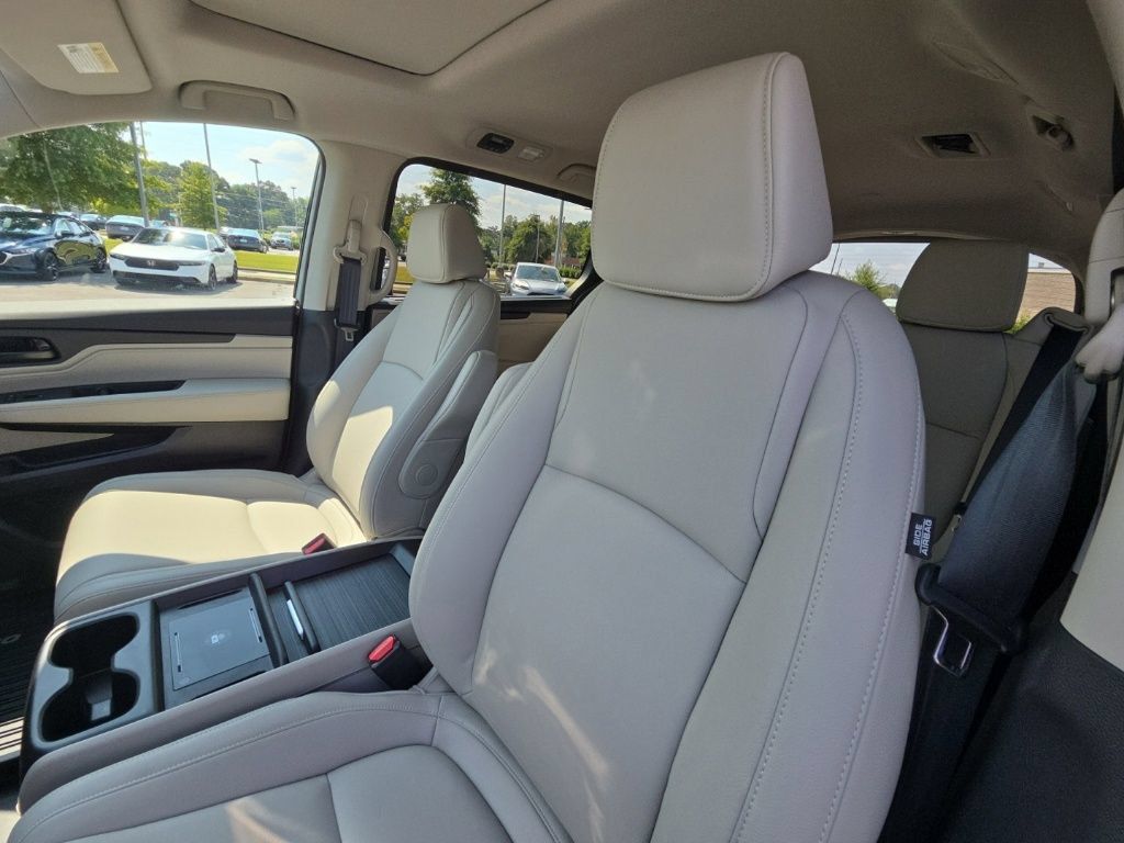 Used 2026 Honda Odyssey EX-L image 28