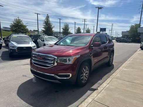 Used 2017 GMC Acadia SLT AWD/4WD image 5
