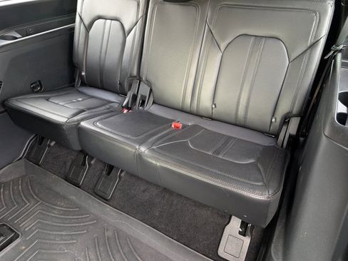 Used 2021 Ford Expedition Limited image 30