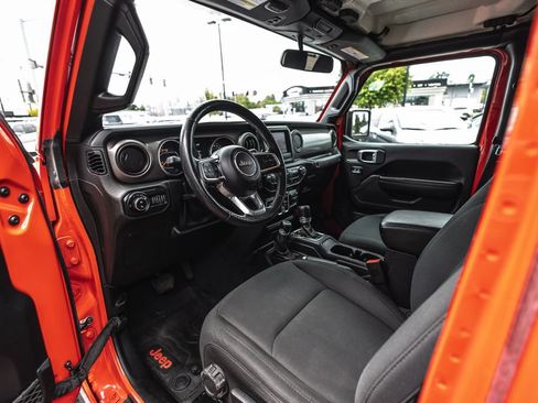 Used 2020 Jeep Gladiator Sport w/ Quick Order Package 24S AWD/4WD image 19