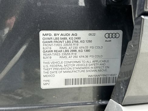 Used 2022 Audi Q5 2.0T Premium Plus w/ Premium Plus Package image 25