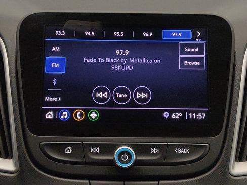 Used 2024 Chevrolet Malibu LS FWD image 25
