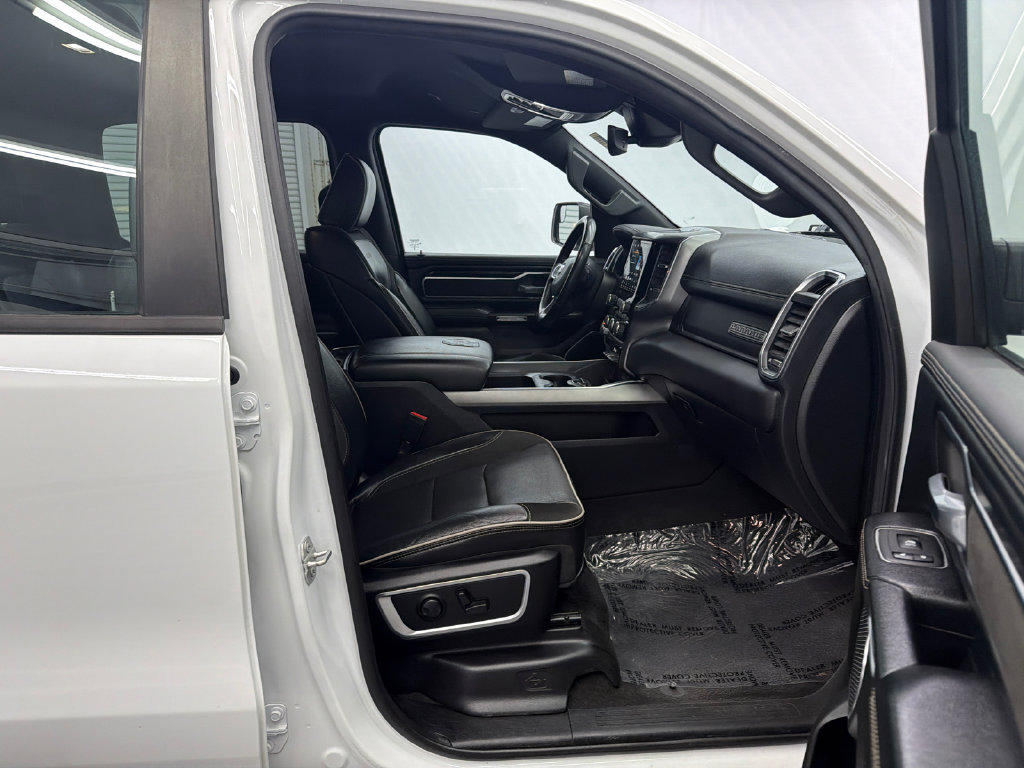 Used 2024 RAM 1500 Laramie RWD image 15