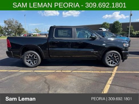 New 2026 RAM 1500 Laramie AWD/4WD image 3