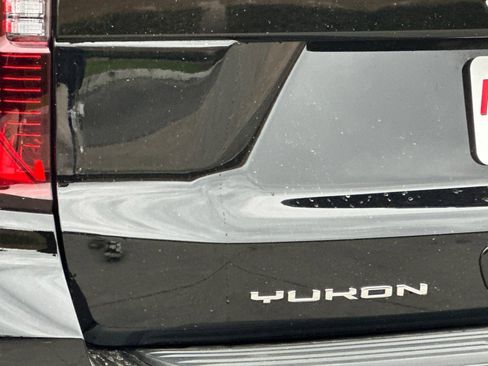 Certified 2025 GMC Yukon Elevation w/ Elevation Premium Package image 30