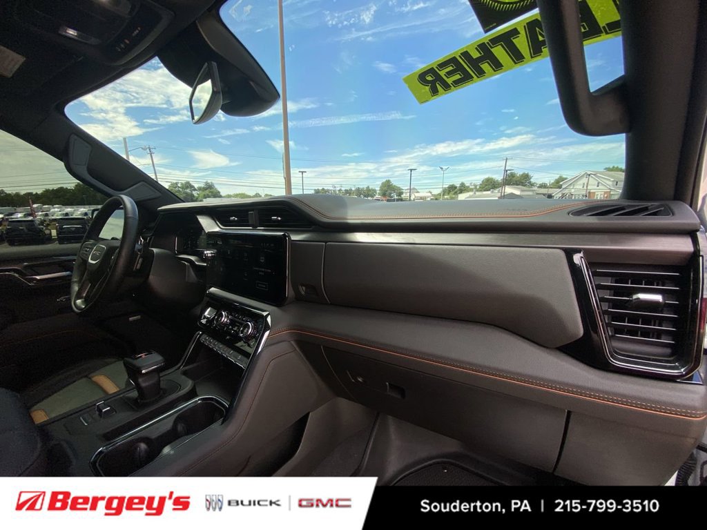 Used 2025 GMC Sierra 1500 AT4 AWD/4WD image 33