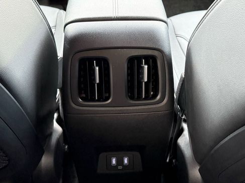 Used 2024 Hyundai Santa Cruz Limited AWD/4WD image 14