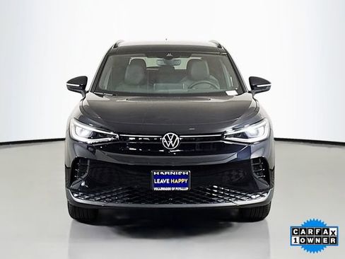 Used 2023 Volkswagen ID.4 Pro S image 2