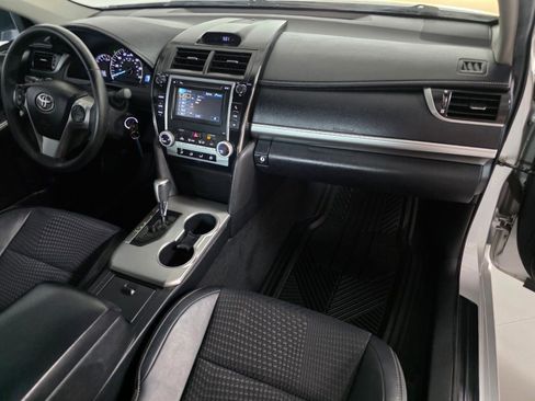 Used 2012 Toyota Camry SE FWD image 20