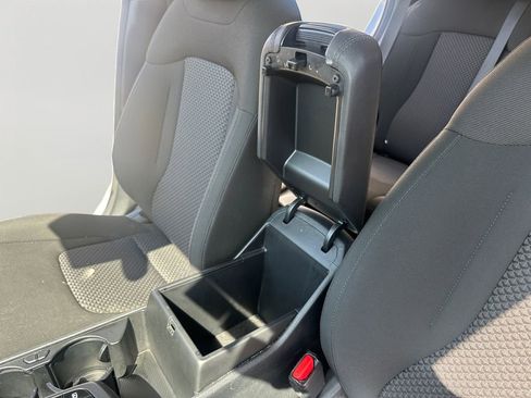 Used 2024 Kia Sportage LX FWD image 20