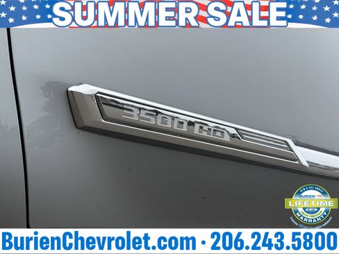 Used 2024 Chevrolet Silverado 3500 High Country w/ High Country Premium Package AWD/4WD image 38