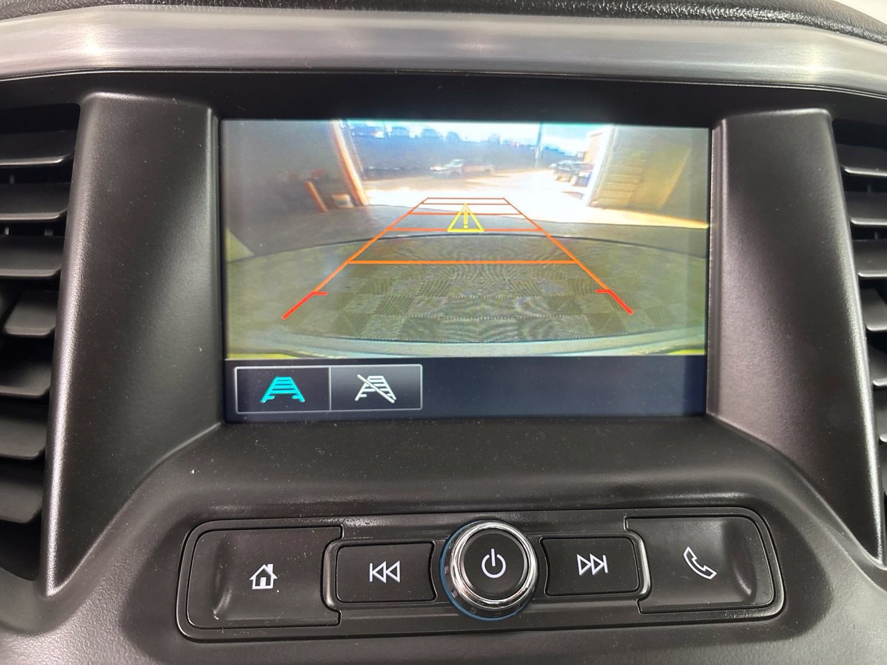Used 2017 GMC Acadia SLE w/ Driver Alert Package I FWD image 16