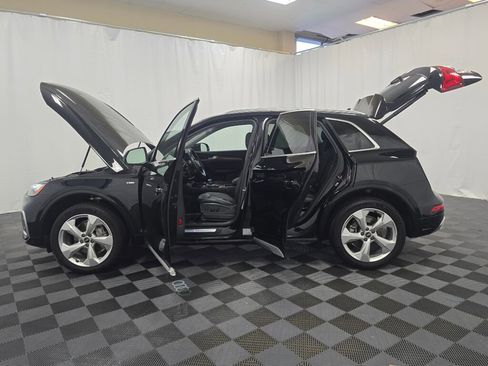 Used 2022 Audi Q5 2.0T Premium Plus w/ Premium Plus Package image 11