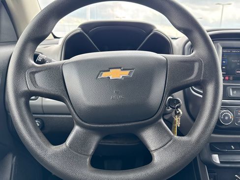 Used 2020 Chevrolet Colorado W/T RWD image 17