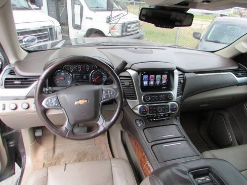 Used 2015 Chevrolet Suburban LTZ AWD/4WD image 16
