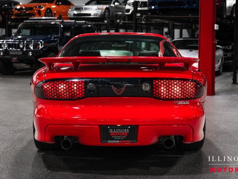 Used 2002 Pontiac Firebird Trans Am RWD image 4